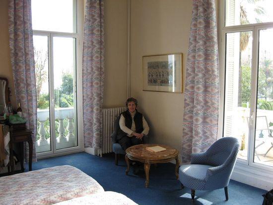 Hotel Aiglon Menton Kamer foto